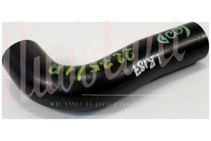 MANICOTTO SUPERIORE RADIATORE MOTORE (CURVO 30X200)