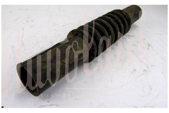 MANICOTTO SUPERIORE RADIATORE MOTORE (TERMOSTATO COLETTORE)