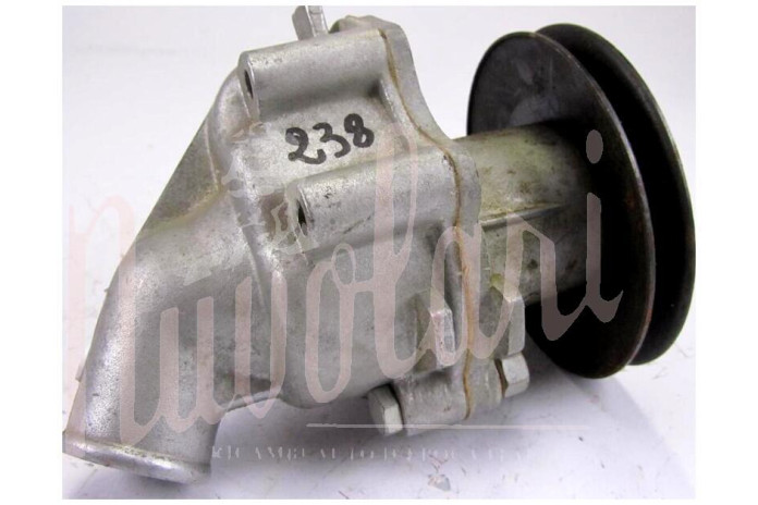 POMPA ACQUA CON SUPPORTO PULEGGIA D/108