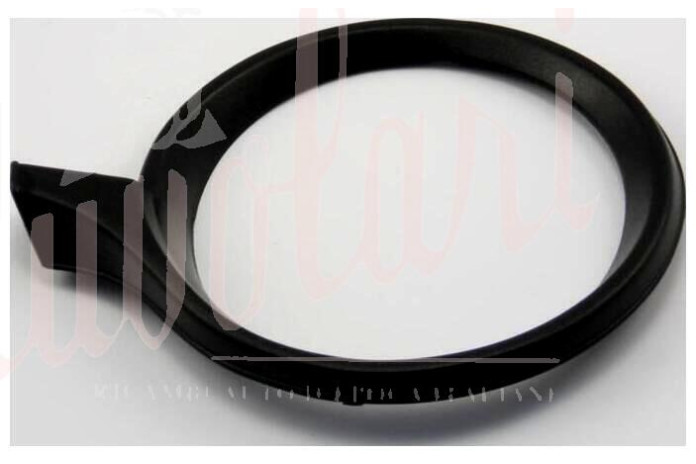 CORNICE FARO ANTERIORE PLASTICA NERA FORO VITE