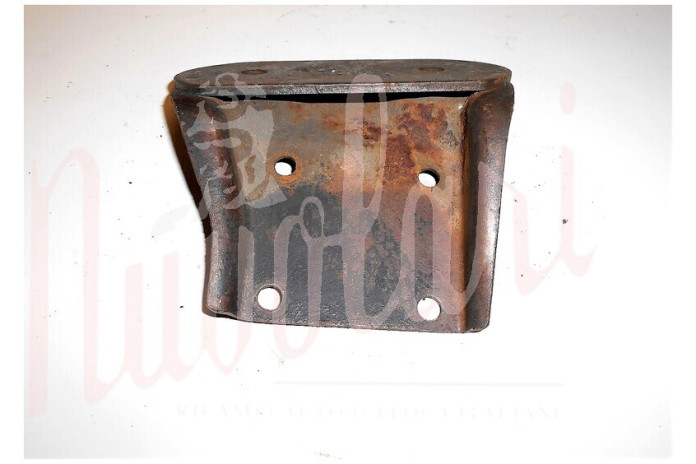 STAFFA SUPPORTO ANTERIORE MOTORE