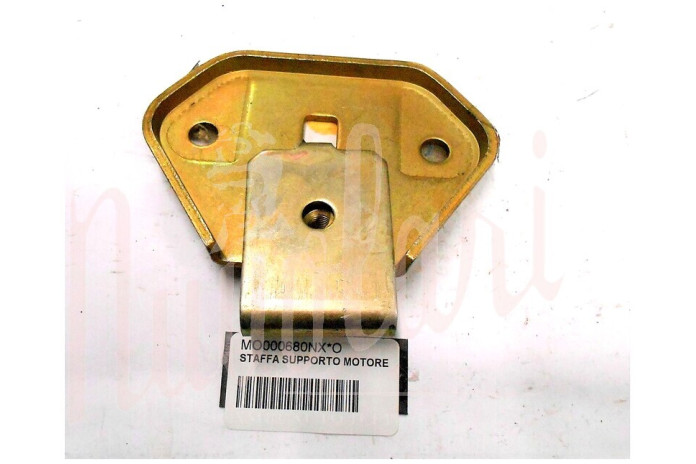STAFFA SUPPORTO MOTORE