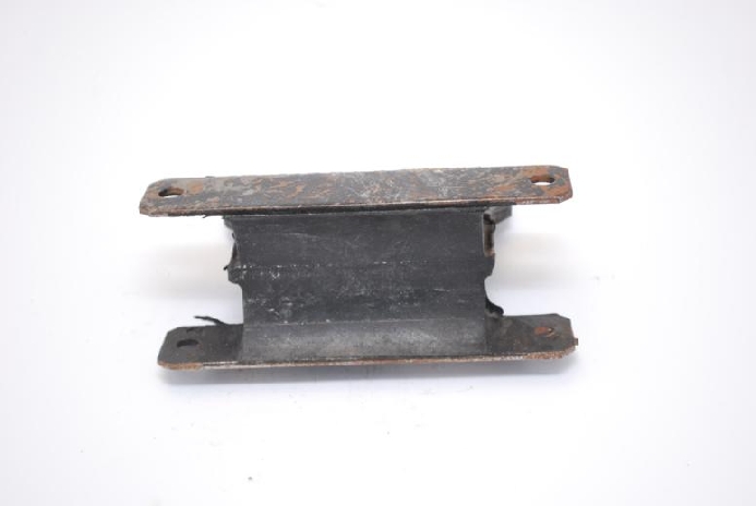 SUPPORTO CAMBIO PER FIAT 1800 B -1