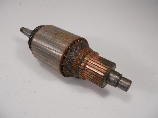 INDOTTO DINAMO PER LANCIA FLAMINIA 2500 81310 II° SERIE -0