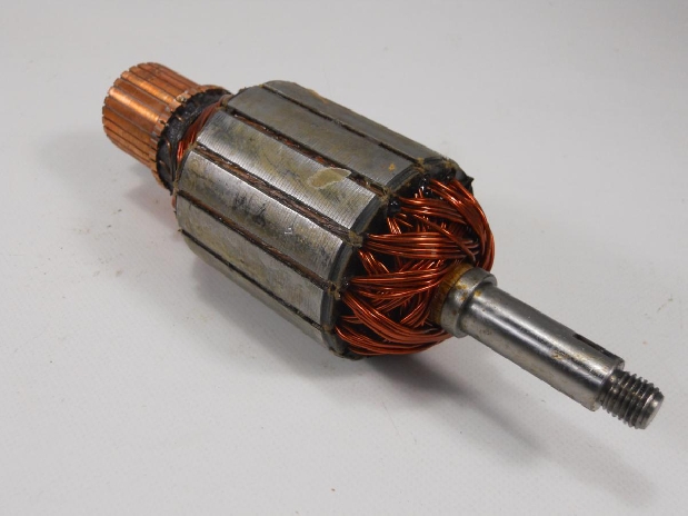 INDOTTO DINAMO PER ALFA ROMEO GIULIA 1300 -0