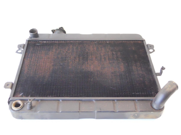 RADIATORE CON SFIATO GROSSO PER FIAT 125 