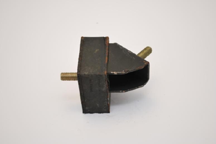 COPPIA SUPPORTI MOTORE PER LANCIA GAMMA I° SERIE 2000 -1