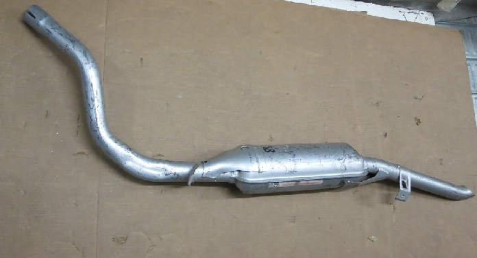 SILENZIATORE TERMINALE ORIGINALE HELLEBORE  ALFETTA BERLINA 1.6 - 1.8 - 2.0 / ORIGINAL TERMINAL SILENCER HELLEBORE ALFETTA BERLI