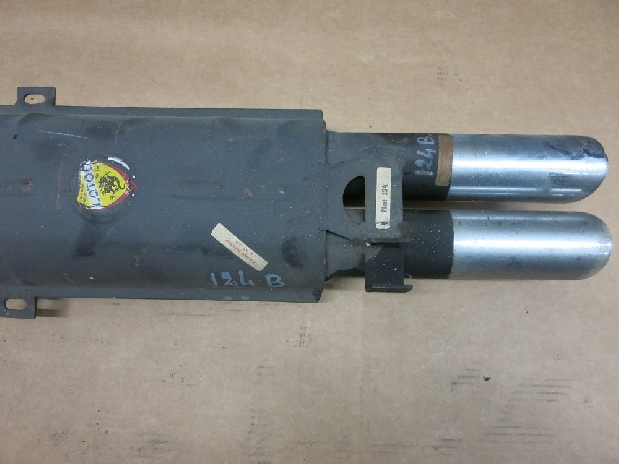 SILENZIATORE TERMINALE SPECIALE "LOTOS" FIAT 124 SPECIAL T / SPECIAL TERMINAL SILENCER "LOTOS" FIAT 124 SPECIAL T-1