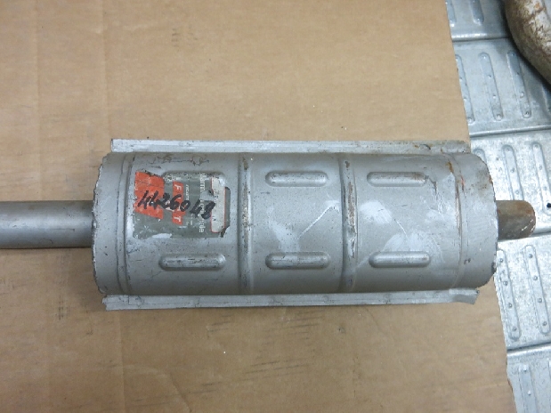 SILENZIATORE CENTRALE ORIGINALE FIAT 127 SPORT / ORIGINAL CENTRAL SILENCER FIAT 127 SPORT-1