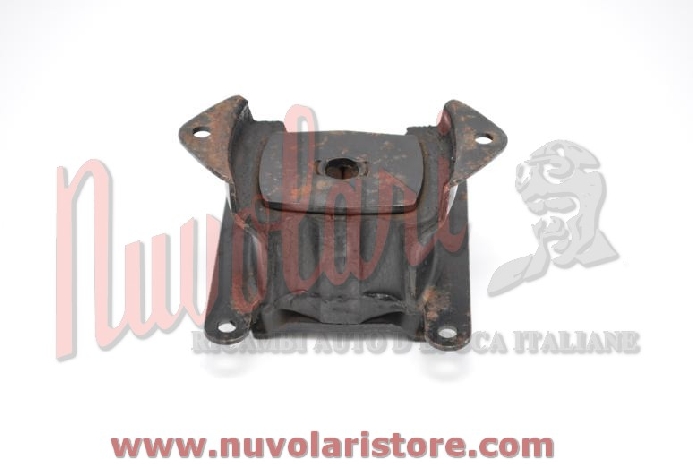 SUPPORTO MOTORE LANCIA BETA 1600 828 AB0 / ENGINE SUPPORT LANCIA BETA 1600 828 AB0