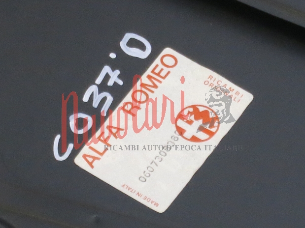 COFANO ANTERIORE ALFA ROMEO ALFETTA / FRONT BONNET ALFA ROMEO ALFETTA-1