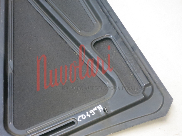 COFANO ANTERIORE LANCIA 2000  / FRONT BONNET LANCIA 2000-0