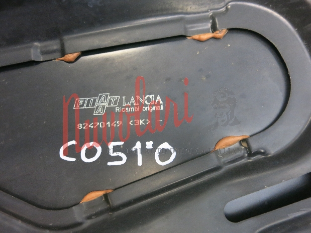 COFANO ANTERIORE LANCIA DELTA HF INTEGRALE / FRONT BONNET LANCIA DELTA HF INTEGRALE-1