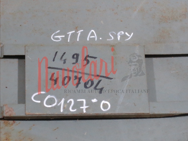COFANO ANTERIORE ALFA ROMEO G.TTA SPIDER  / FRONT BONNET ALFA ROMEO G.TTA SPIDER-1