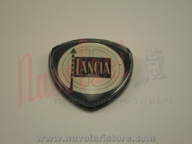 STEMMA MASCHERINA ANTERIORE IN PLASTICA LANCIA AURELIA - APPIA / EMBLEM FRONT PLASTIC MASK