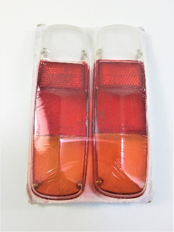 COPPIA LENTI POSTERIORI ALTISSIMO BIANCO/ARANCIO CON RETROMARCIA LANCIA FLAVIA 1.8 - 1.5 / PAIR OF REAR LENSES ALTISSIMO WHITE/O