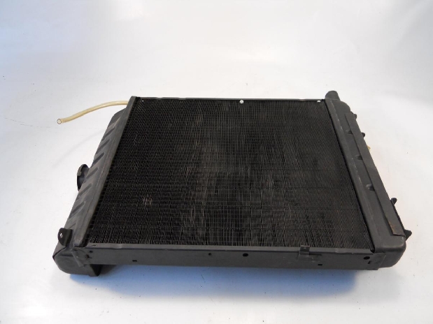 RADIATORE REVISIONATO SENZA ELETTROVENTOLA PER LANCIA FULVIA 1300 818610 -0