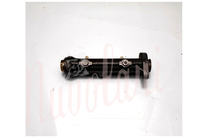 POMPA FRENO (2 USCITE TUBO IMMERSIONE LATERALE PIATTO OLIO D/8)