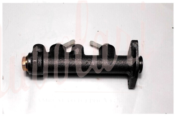 POMPA FRENO (3 USCITE TUBO IMMERSIONE OLIO LATERALE D/6)