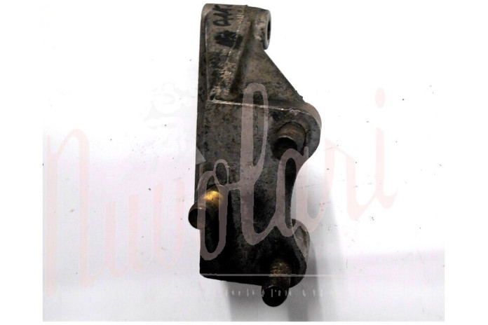 STAFFA SUPPORTO MOTORE