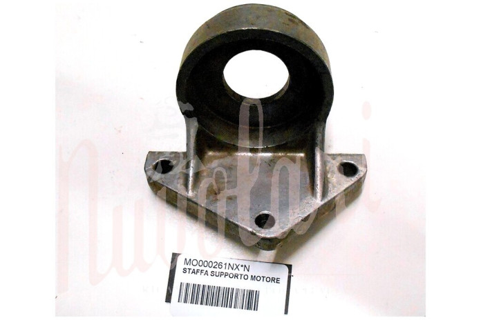 STAFFA SUPPORTO MOTORE